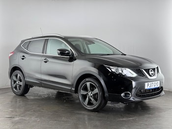 Used Nissan Qashqai 2017 for sale - 77490547: Photo