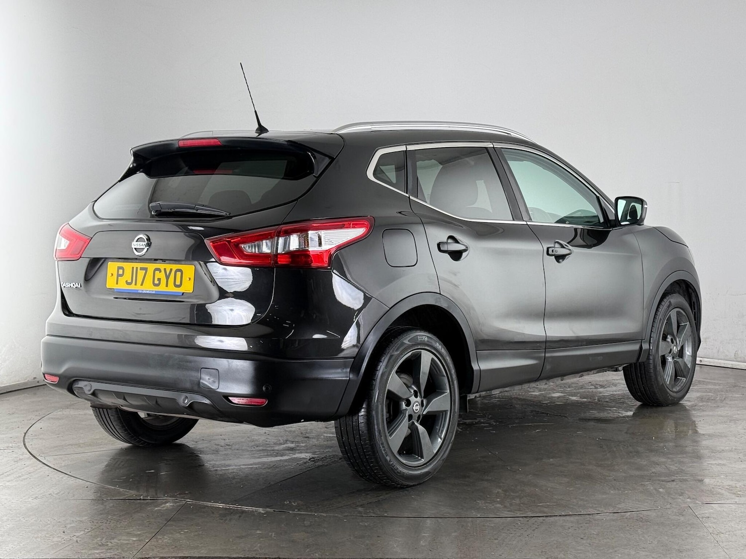 Used Nissan Qashqai 2017 for sale - 77490547: Photo 4