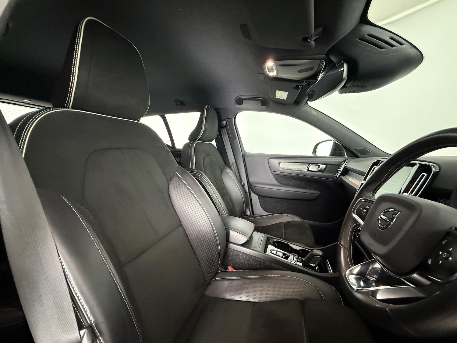 Used Volvo XC40 2020 for sale - 77292191: Photo 11