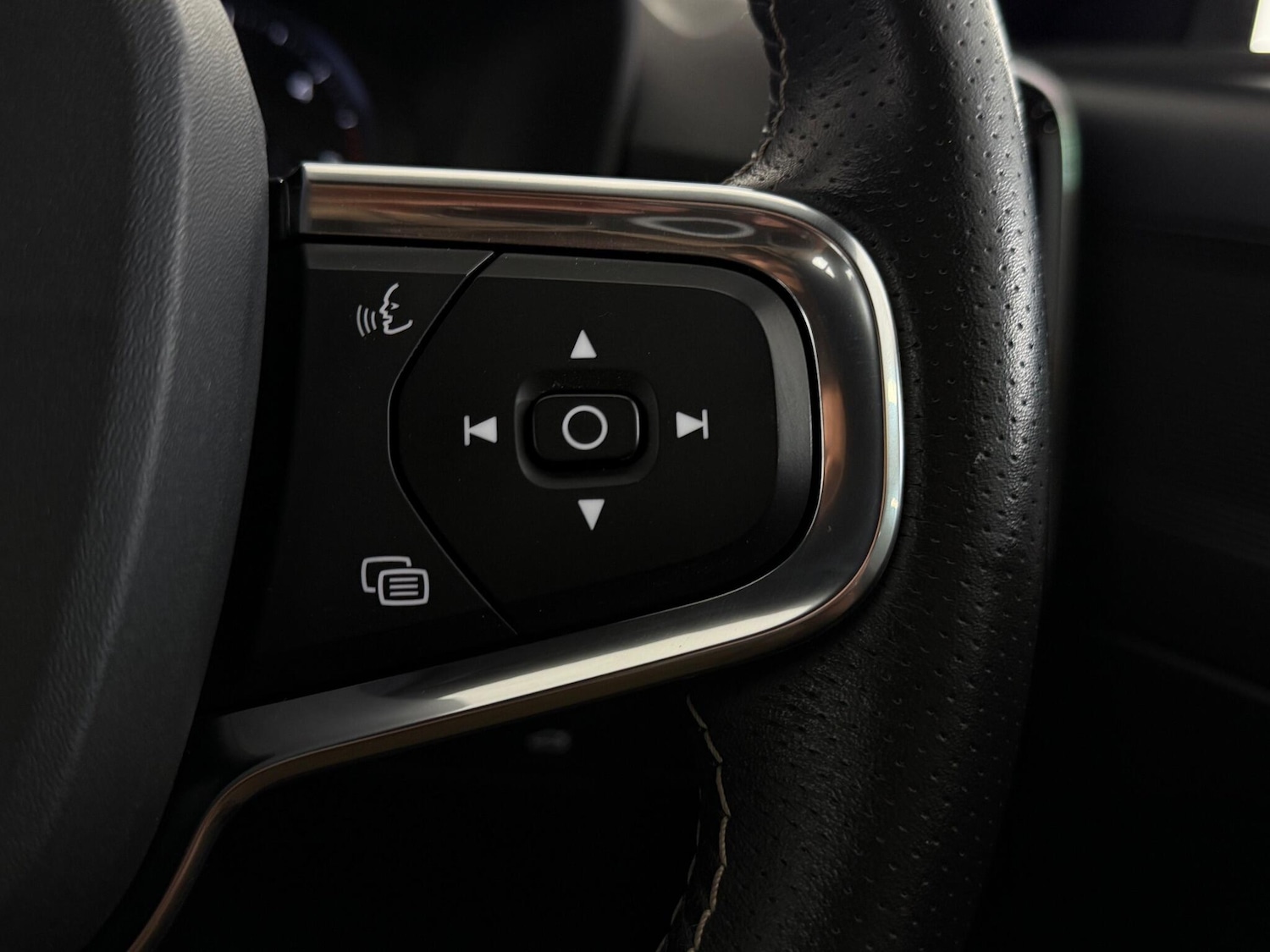 Used Volvo XC40 2020 for sale - 77292191: Photo 18