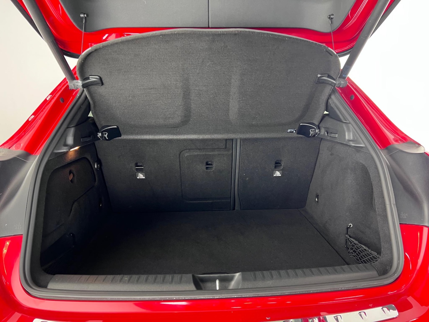 Used Mercedes-Benz GLA 2017 for sale - 77217124: Photo 9