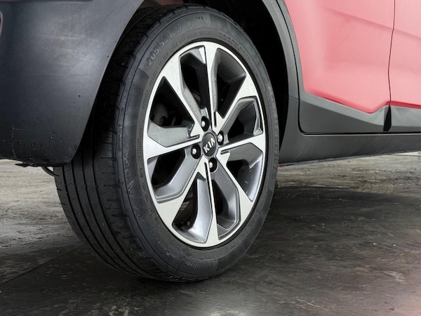 Used Kia Stonic 2019 for sale - 75703517: Photo 12