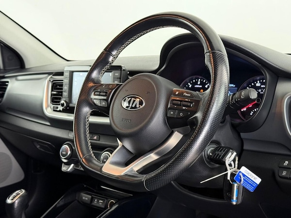 Used Kia Stonic 2019 for sale - 75703517: Photo 24
