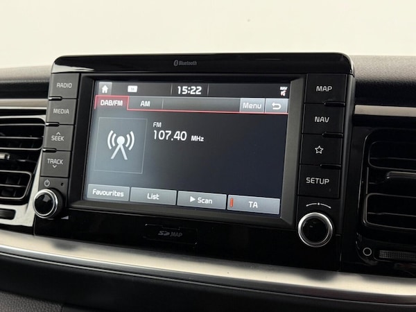 Used Kia Stonic 2019 for sale - 75703517: Photo 31