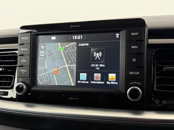 Used Kia Stonic 2019 for sale - 75703517: Photo 32