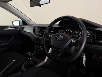 Used Volkswagen Polo 2018 for sale - 78935487: Photo