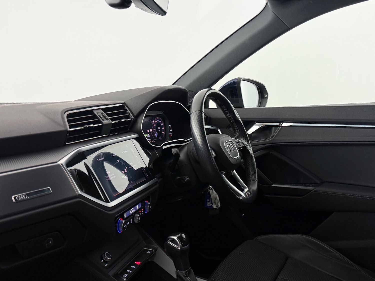 Used Audi Q3 2021 for sale - 77222765: Photo 16