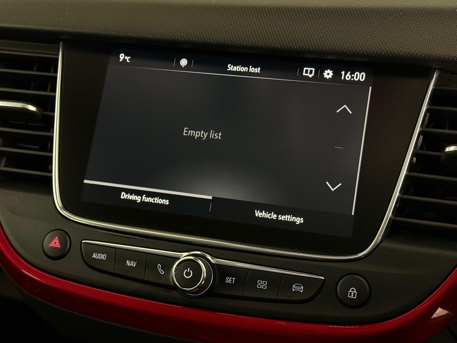 Used Vauxhall Crossland 2021 for sale - 77246393: Photo 25