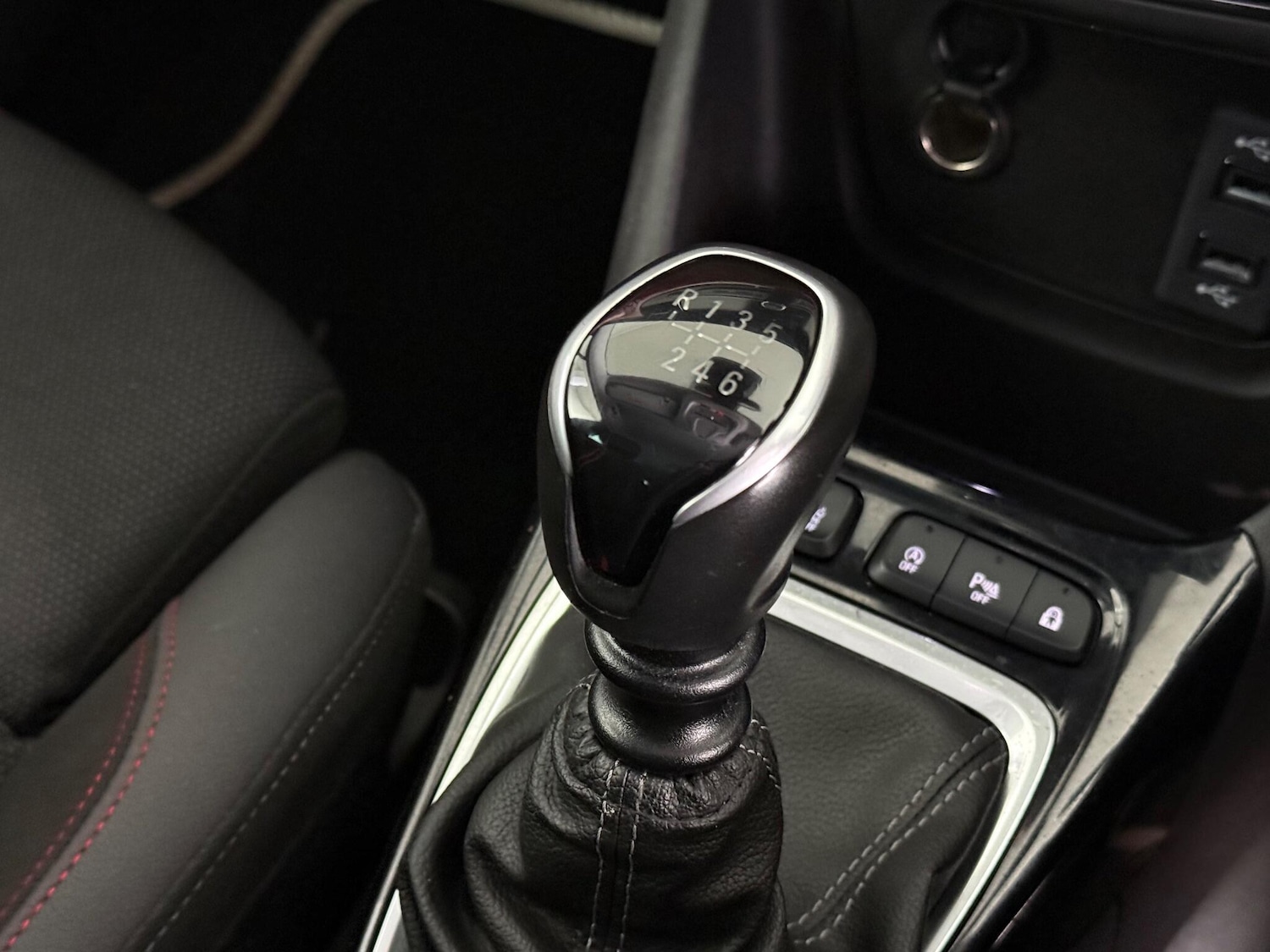 Used Vauxhall Crossland 2021 for sale - 77246393: Photo 31