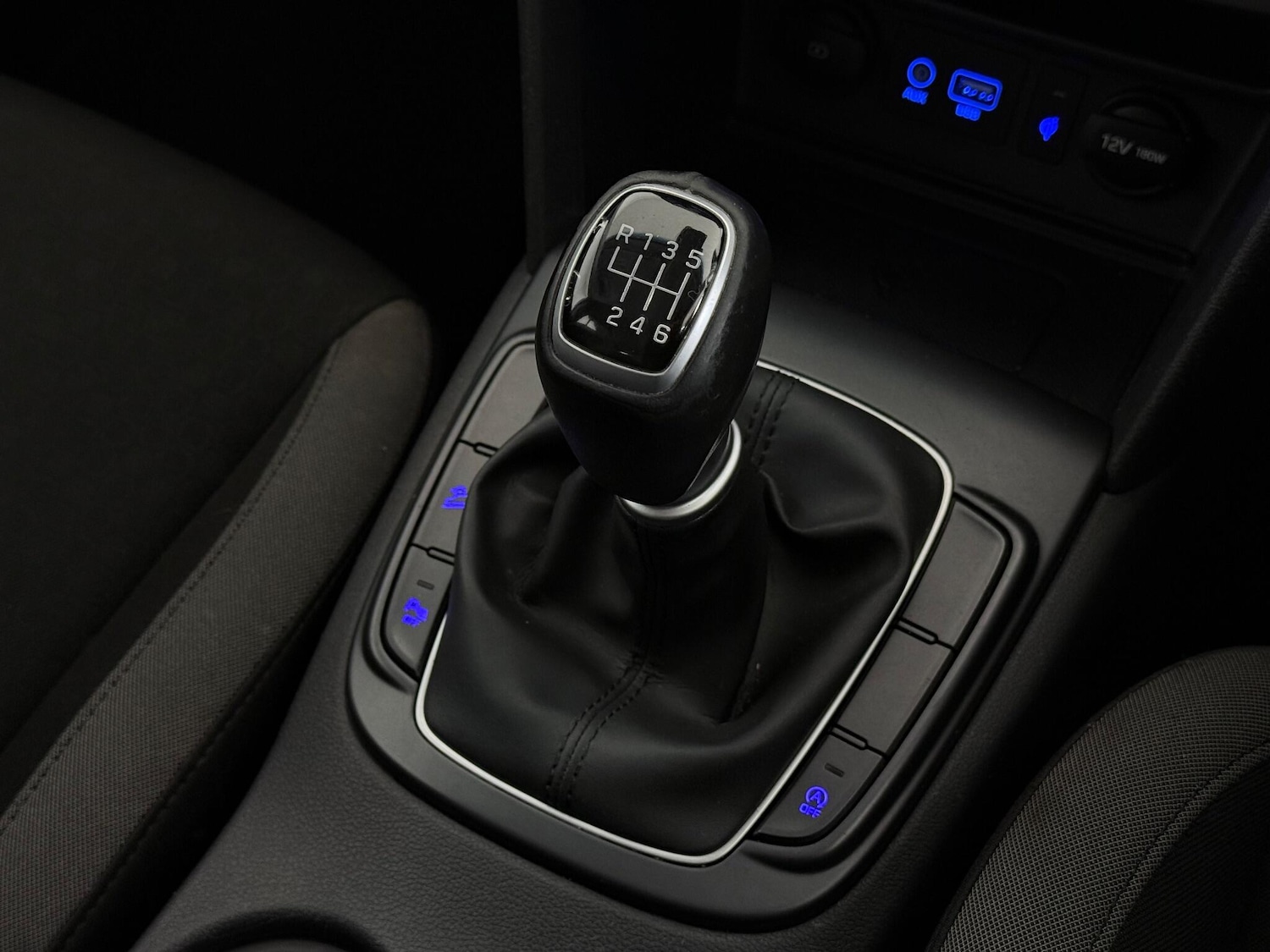 Used Hyundai KONA 2018 for sale - 78073349: Photo 29