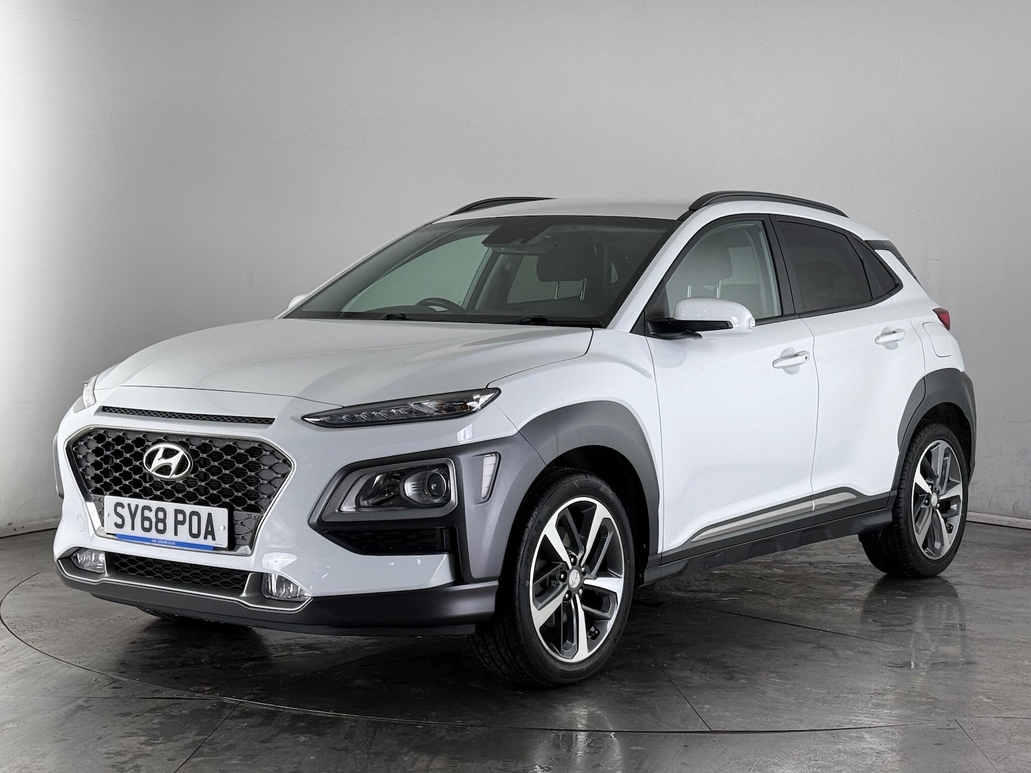 Used Hyundai KONA 2018 for sale - 78073349: Photo 3