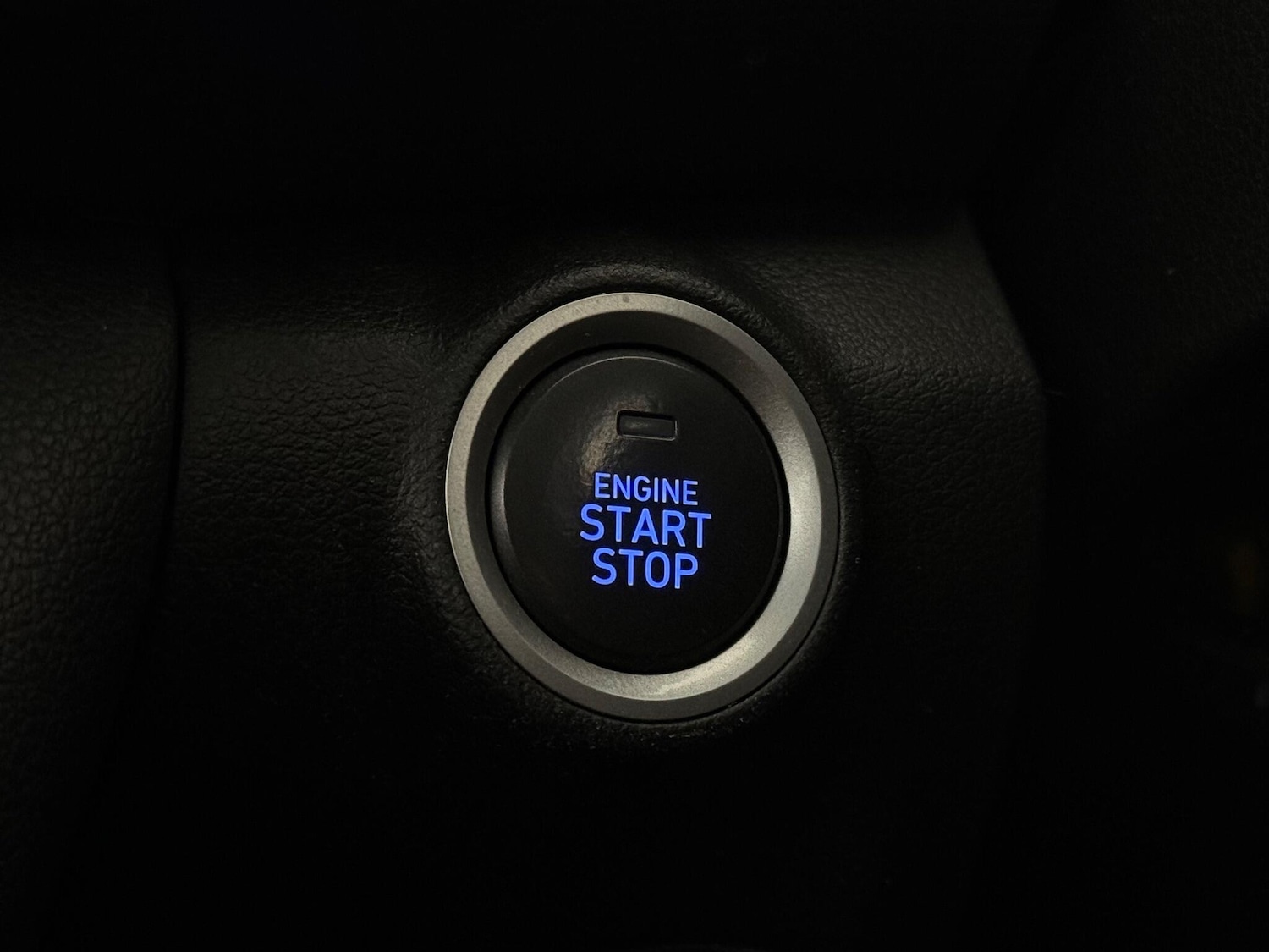 Used Hyundai KONA 2018 for sale - 78073349: Photo 31