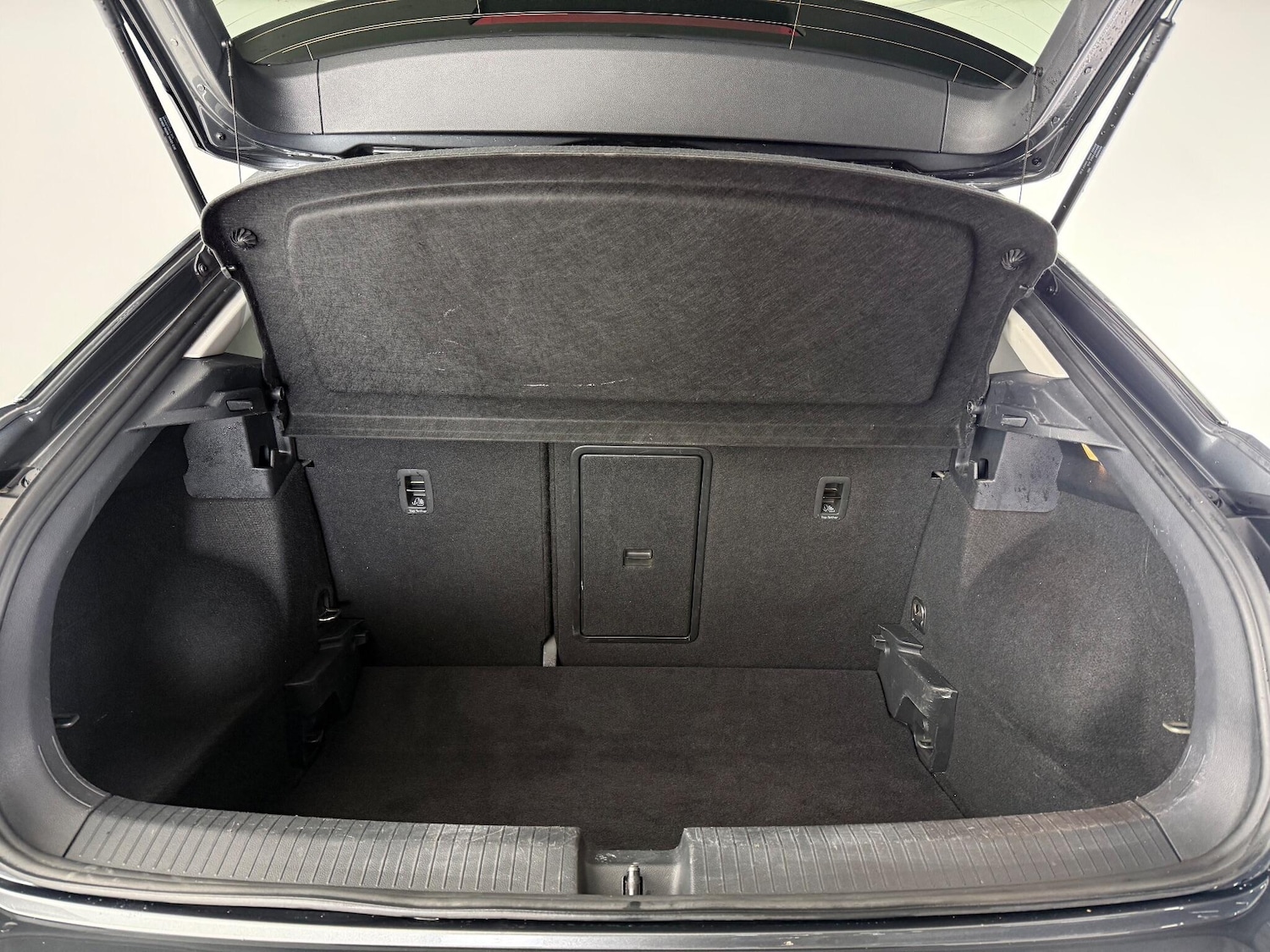 Used Volkswagen T-Roc 2021 for sale - 77259814: Photo 10