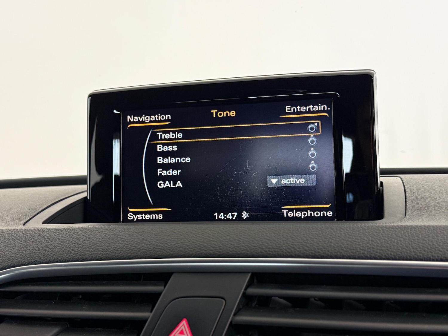 Used Audi Q3 2016 for sale - 76467302: Photo 35