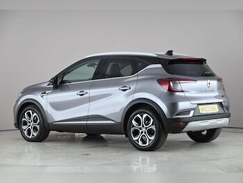 Used Renault Captur 2023 for sale - 78245777: Photo