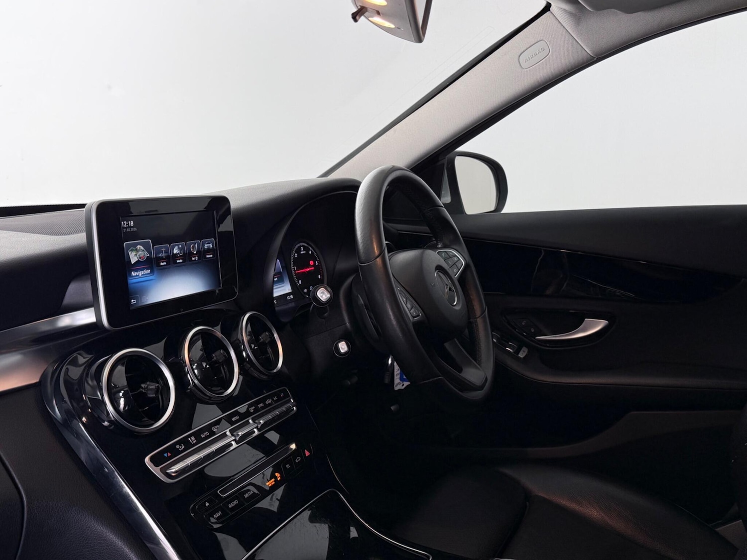 Used Mercedes-Benz C Class 2016 for sale - 77803039: Photo 15