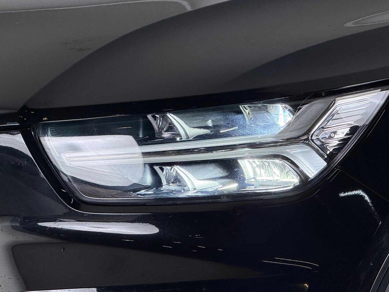 Used Volvo XC40 2021 for sale - 77260380: Photo 7