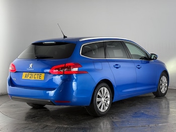 Used Peugeot 308 SW 2021 for sale - 77809250: Photo