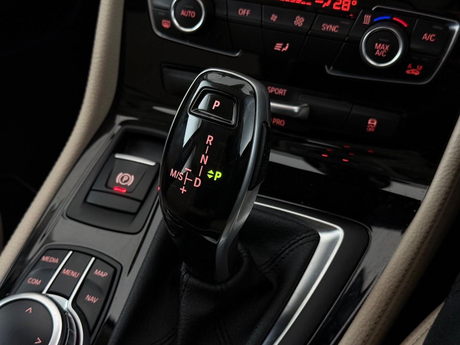 Used BMW 2 Series 2018 for sale - 76467032: Photo 42