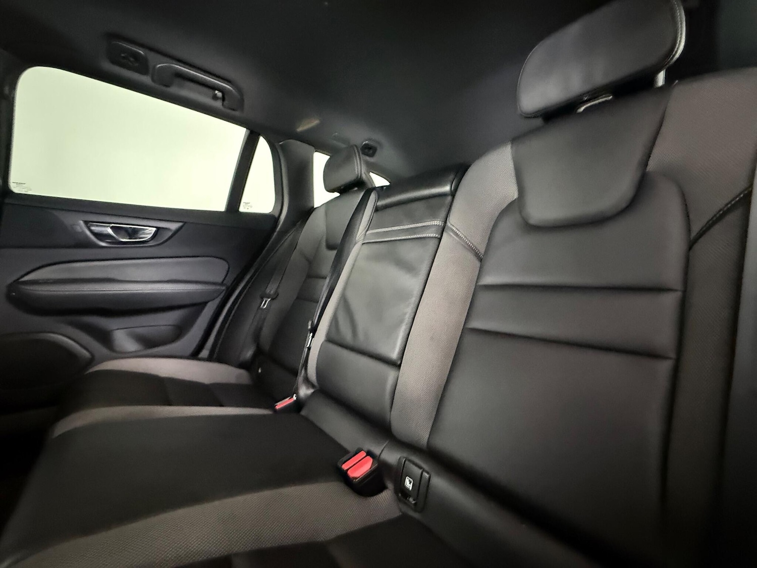 Used Volvo V60 2021 for sale - 77246440: Photo 12