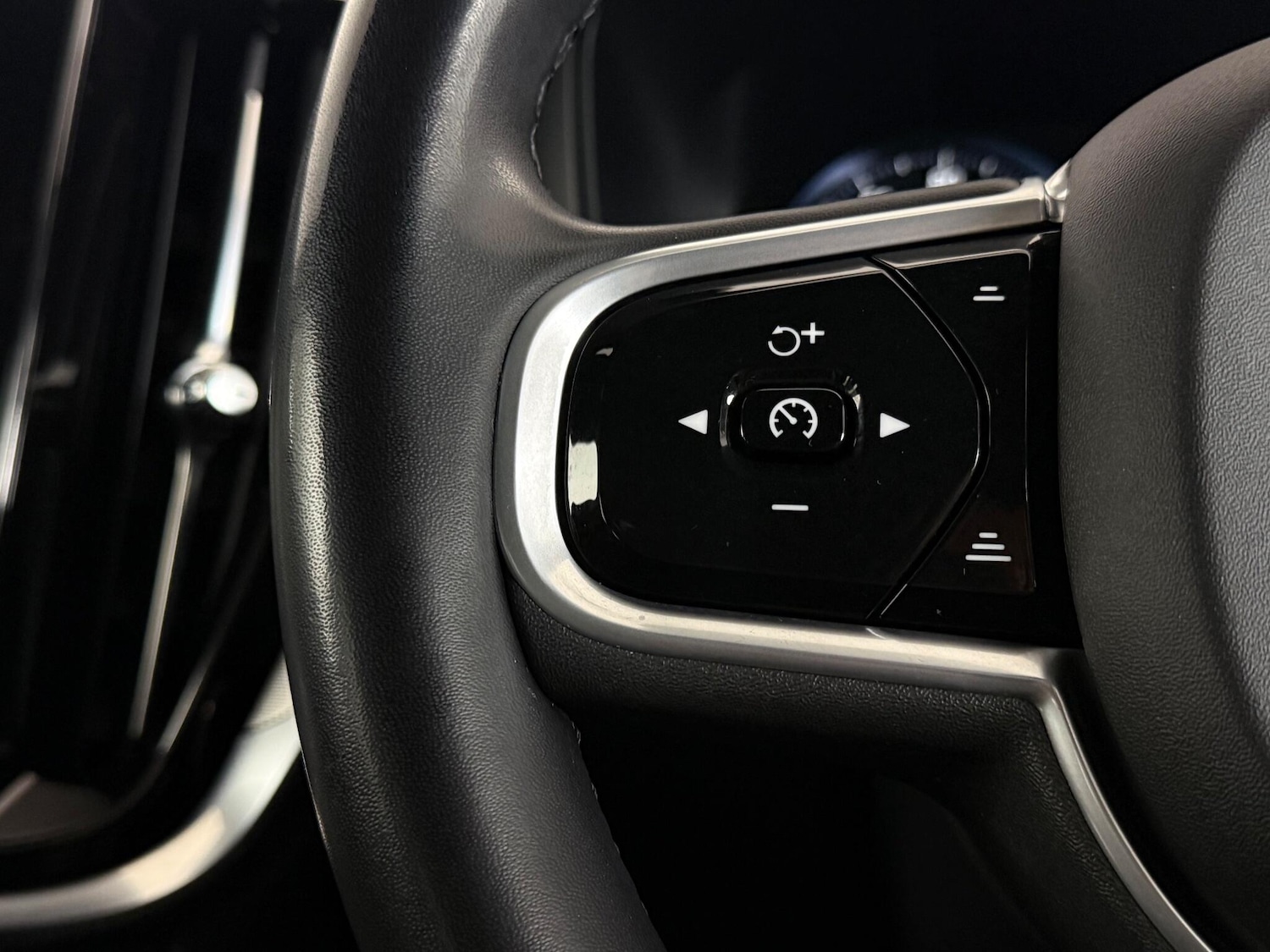 Used Volvo V60 2021 for sale - 77246440: Photo 18