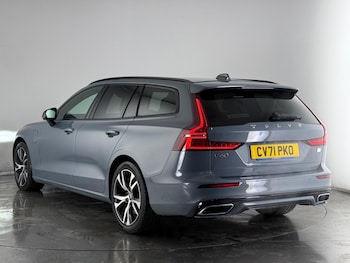 Used Volvo V60 2021 for sale - 77246440: Photo