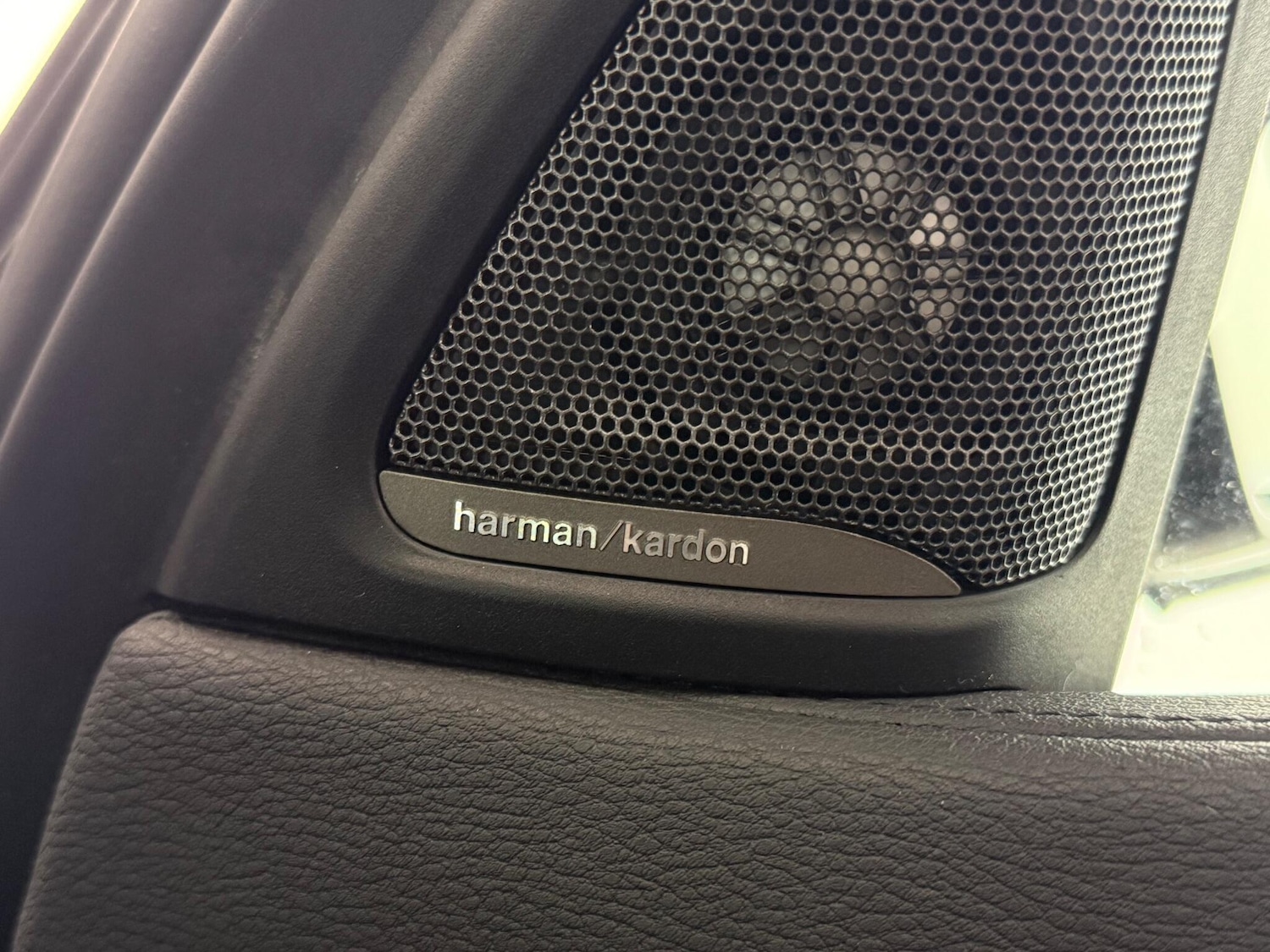 Used BMW X6 2018 for sale - 77902226: Photo 32