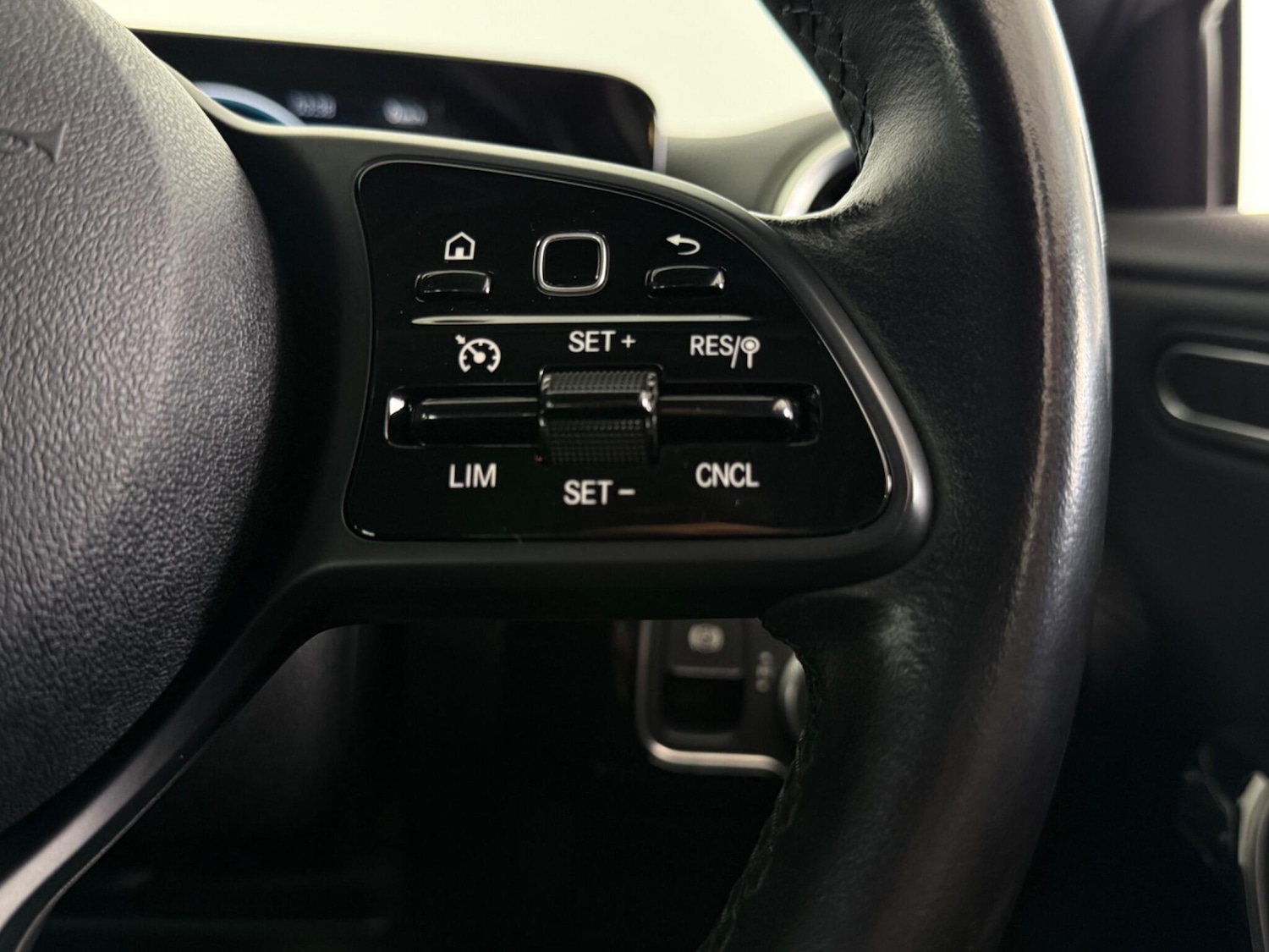 Used Mercedes-Benz A-Class 2020 for sale - 77259604: Photo 17