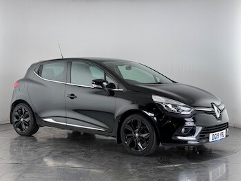Used Renault Clio 2019 for sale - 77738813: Photo
