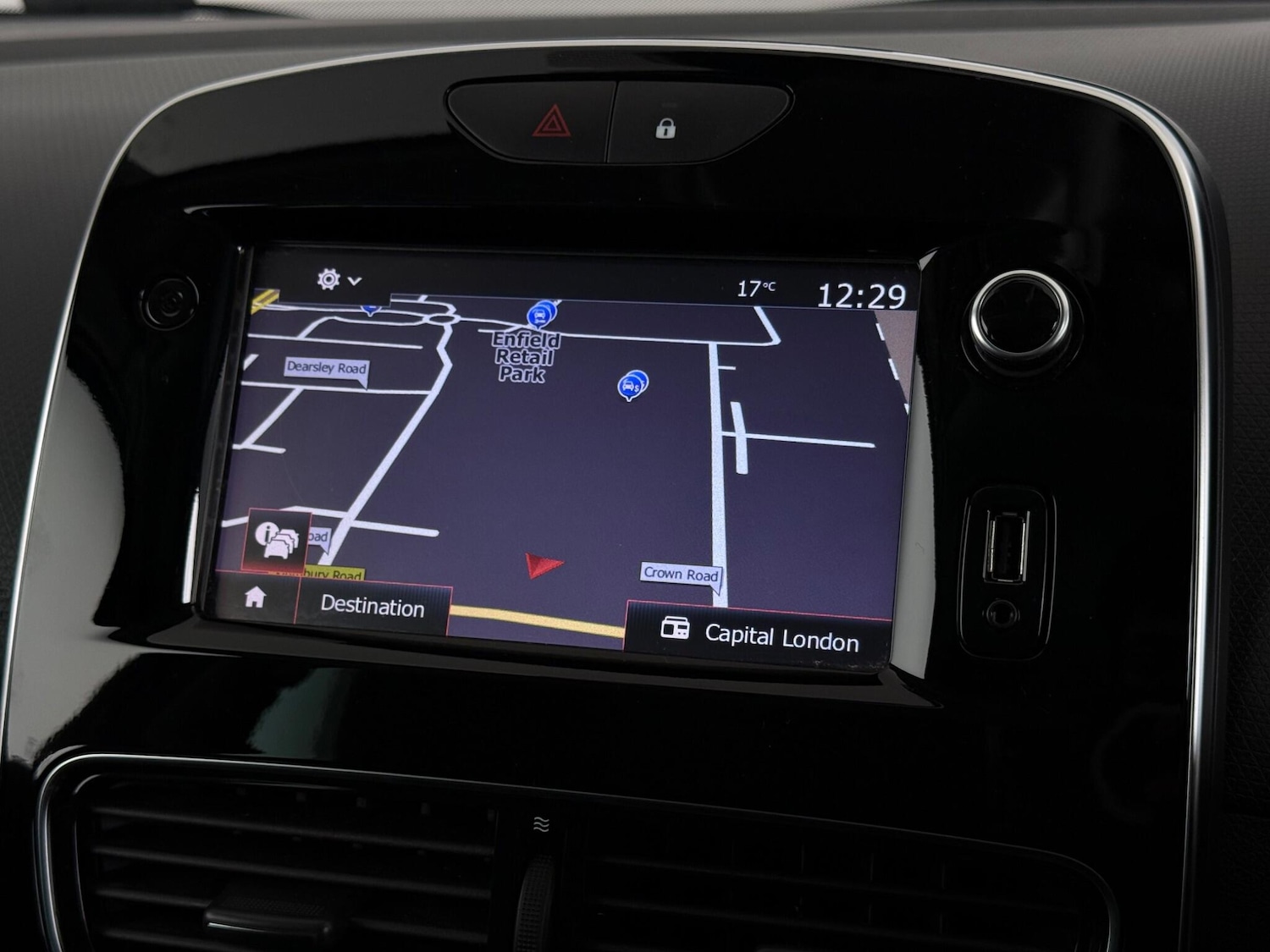 Used Renault Clio 2019 for sale - 77738813: Photo 24