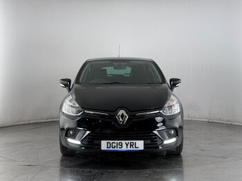 Used Renault Clio 2019 for sale - 77738813: Photo