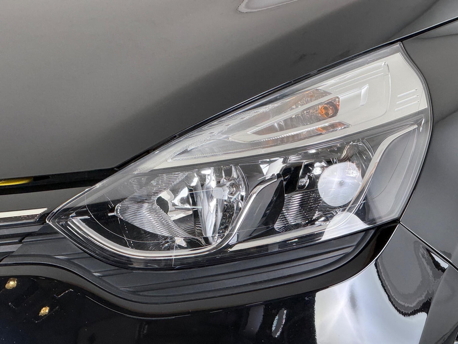 Used Renault Clio 2019 for sale - 77738813: Photo 6