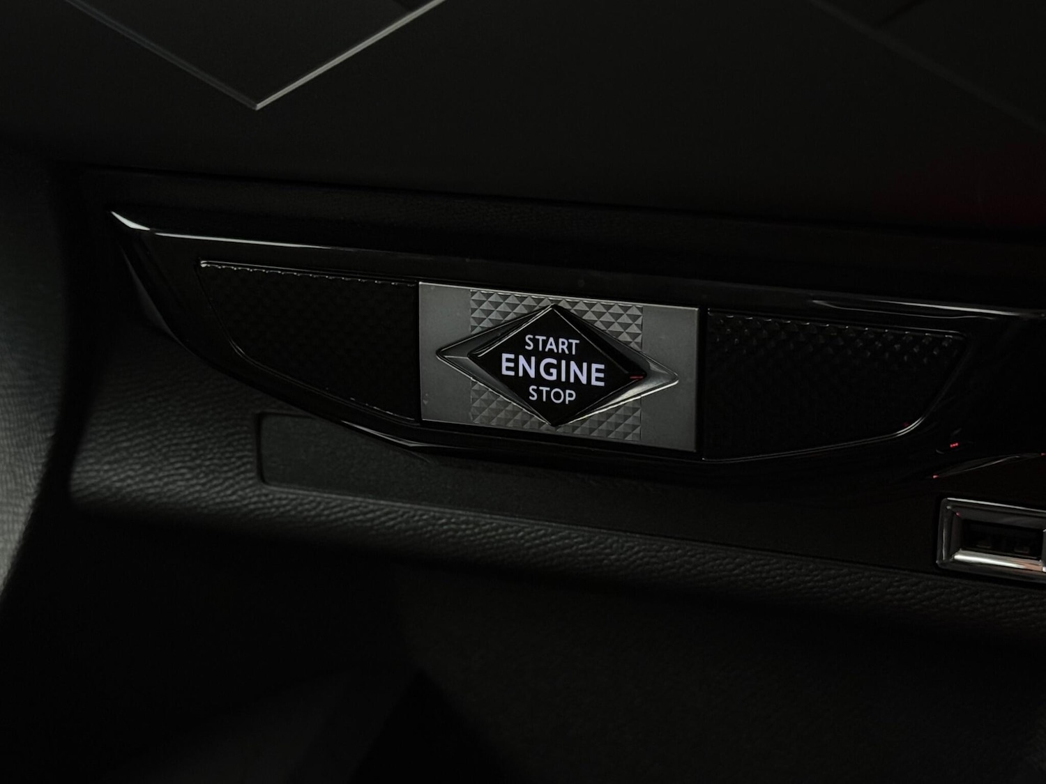 Used DS Automobiles DS 3 Crossback 2022 for sale - 77243998: Photo 21