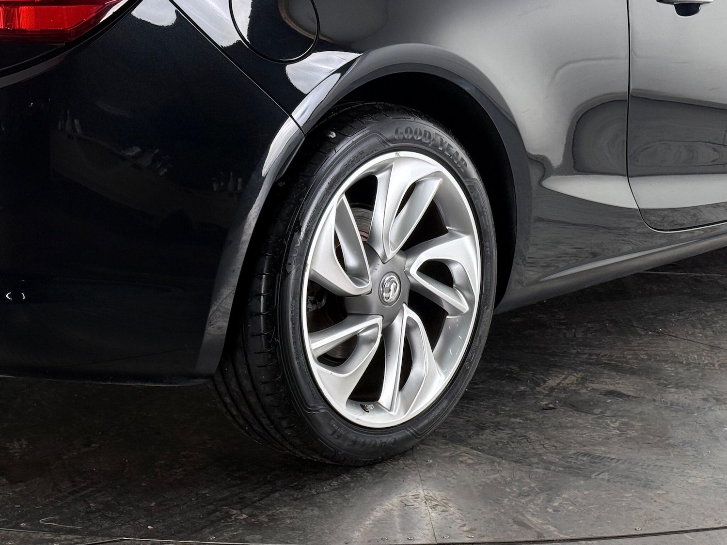 Used Vauxhall Cascada 2016 for sale - 76467160: Photo 11