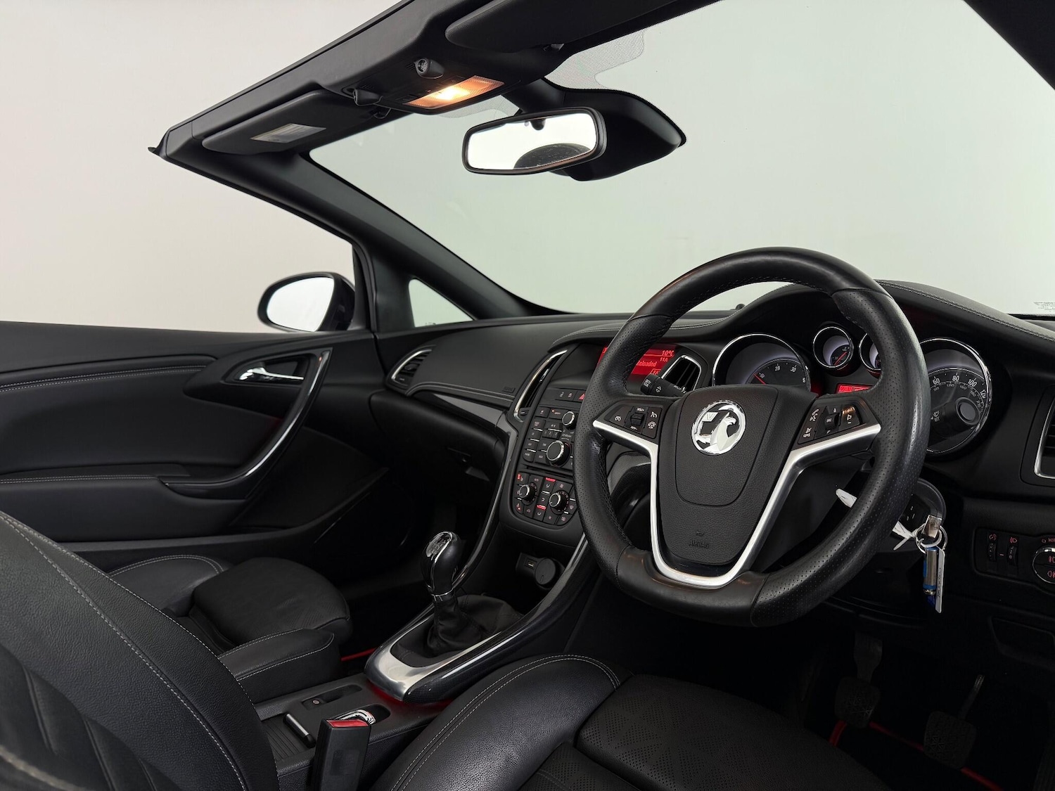 Used Vauxhall Cascada 2016 for sale - 76467160: Photo 15