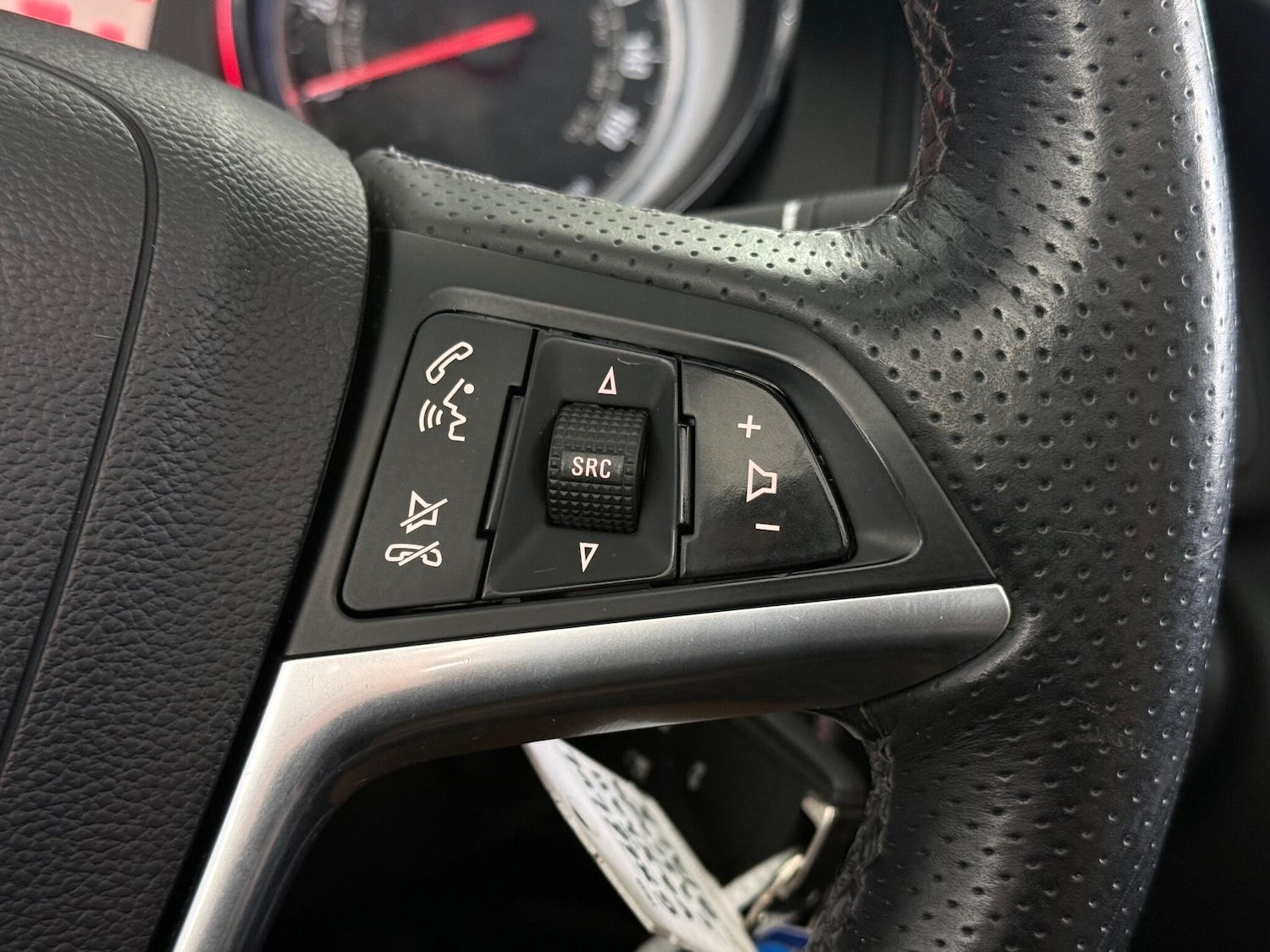 Used Vauxhall Cascada 2016 for sale - 76467160: Photo 25