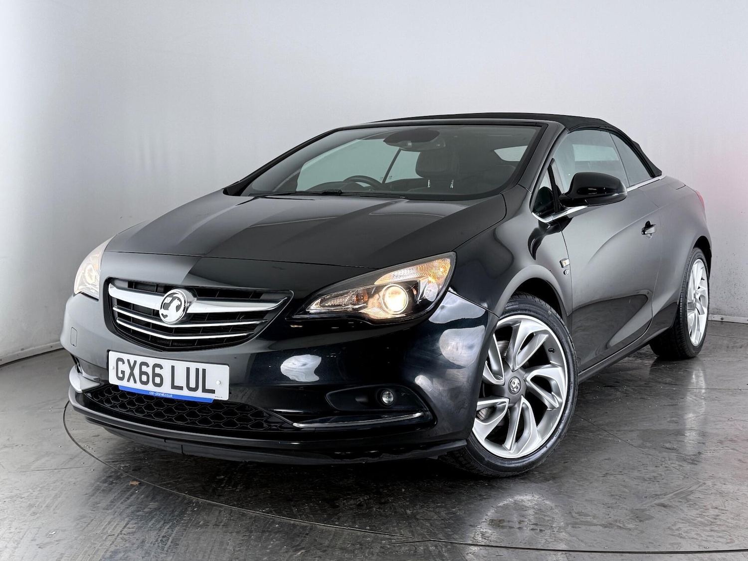 Used Vauxhall Cascada 2016 for sale - 76467160: Photo 41