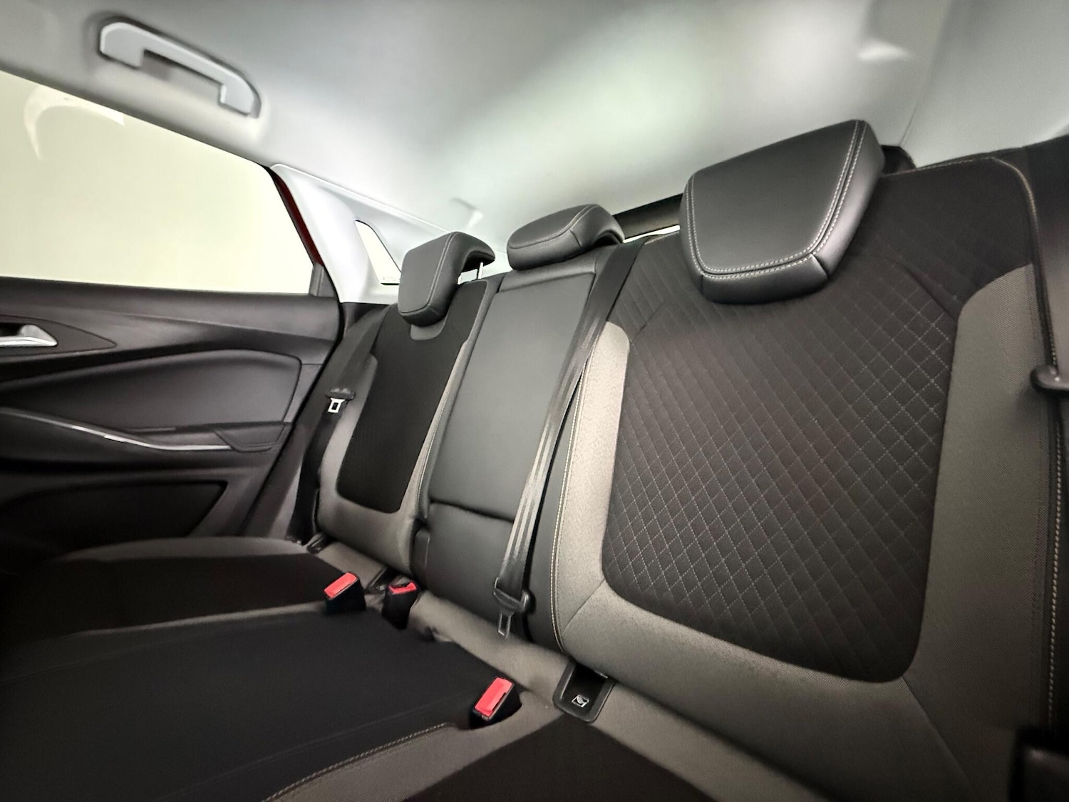 Used Vauxhall Grandland X 2018 for sale - 77182399: Photo 15