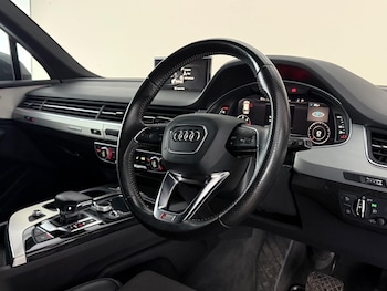 Used Audi Q7 2015 for sale - 79497320: Photo