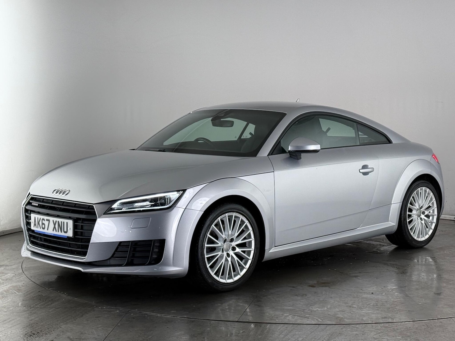 Used Audi TT 2017 for sale - 76467447: Photo 3