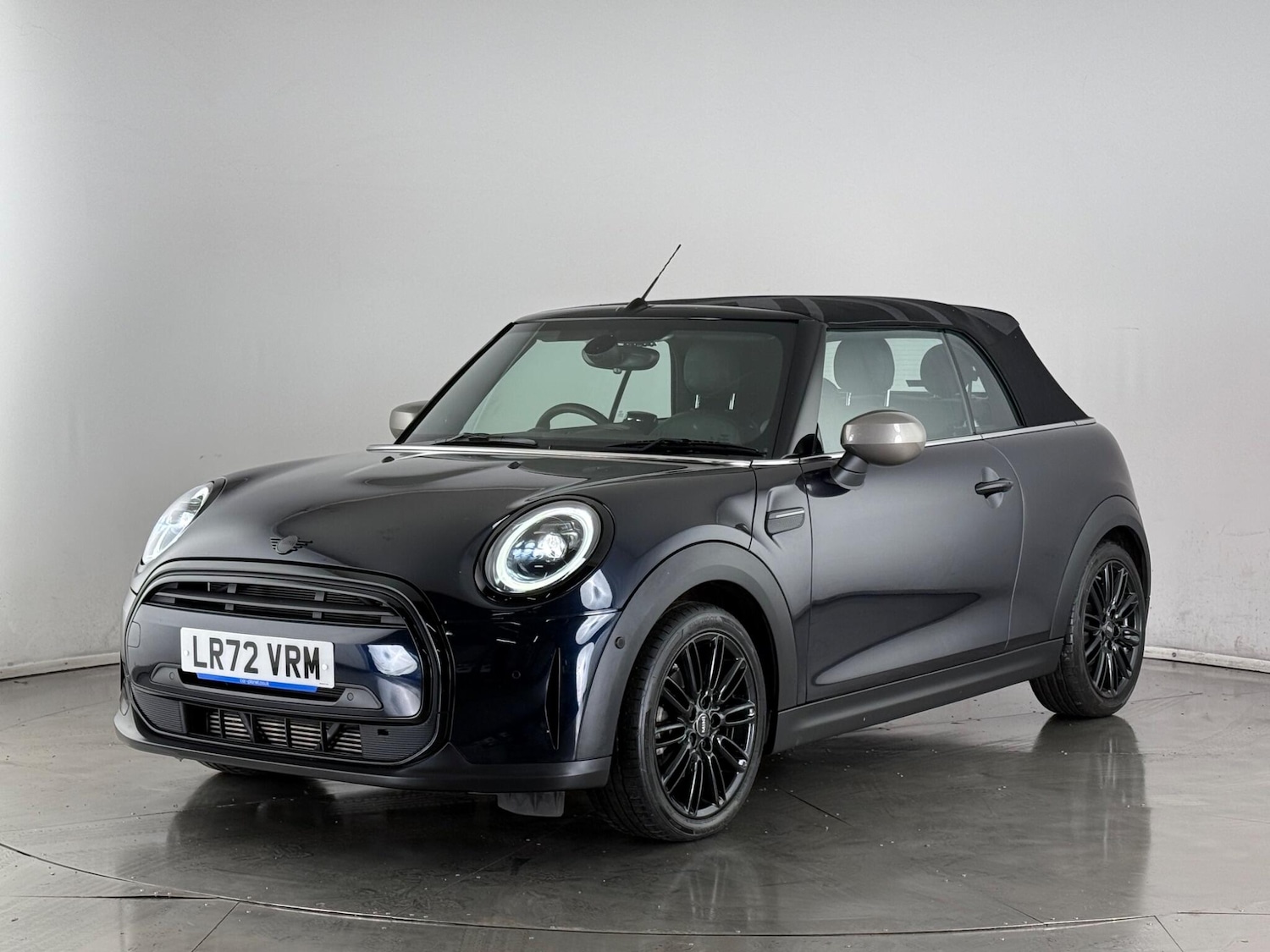 Used MINI Convertible 2022 for sale - 77412421: Photo 10