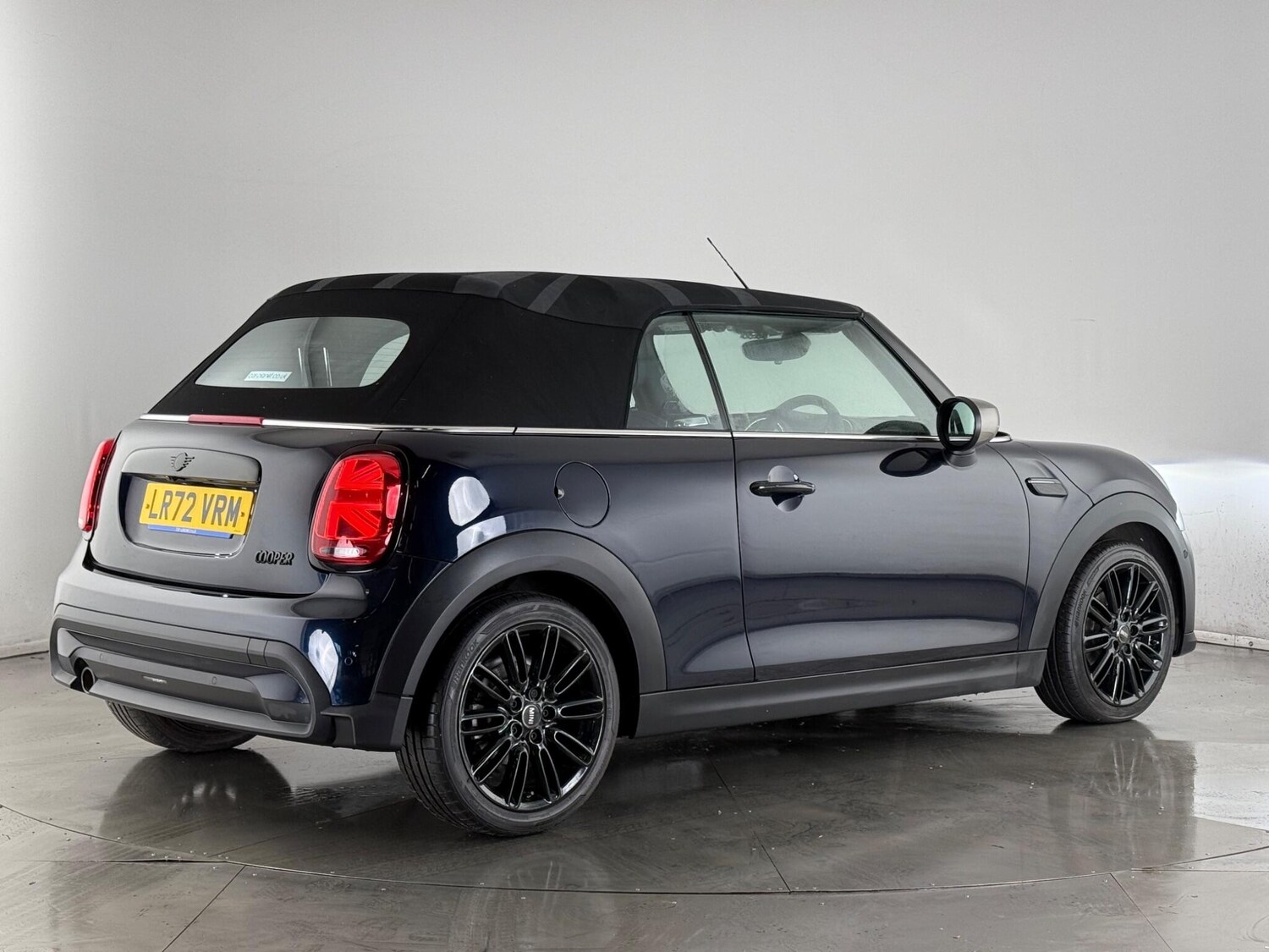 Used MINI Convertible 2022 for sale - 77412421: Photo 4