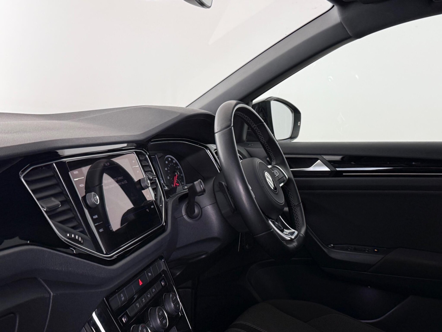 Used Volkswagen T-Roc 2021 for sale - 78185856: Photo 15