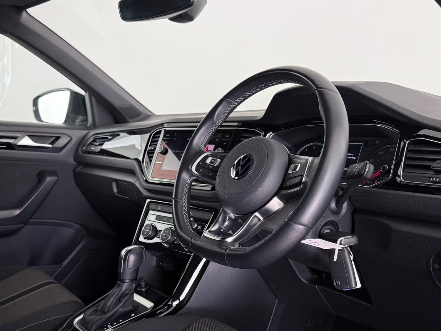 Used Volkswagen T-Roc 2021 for sale - 78185856: Photo 17