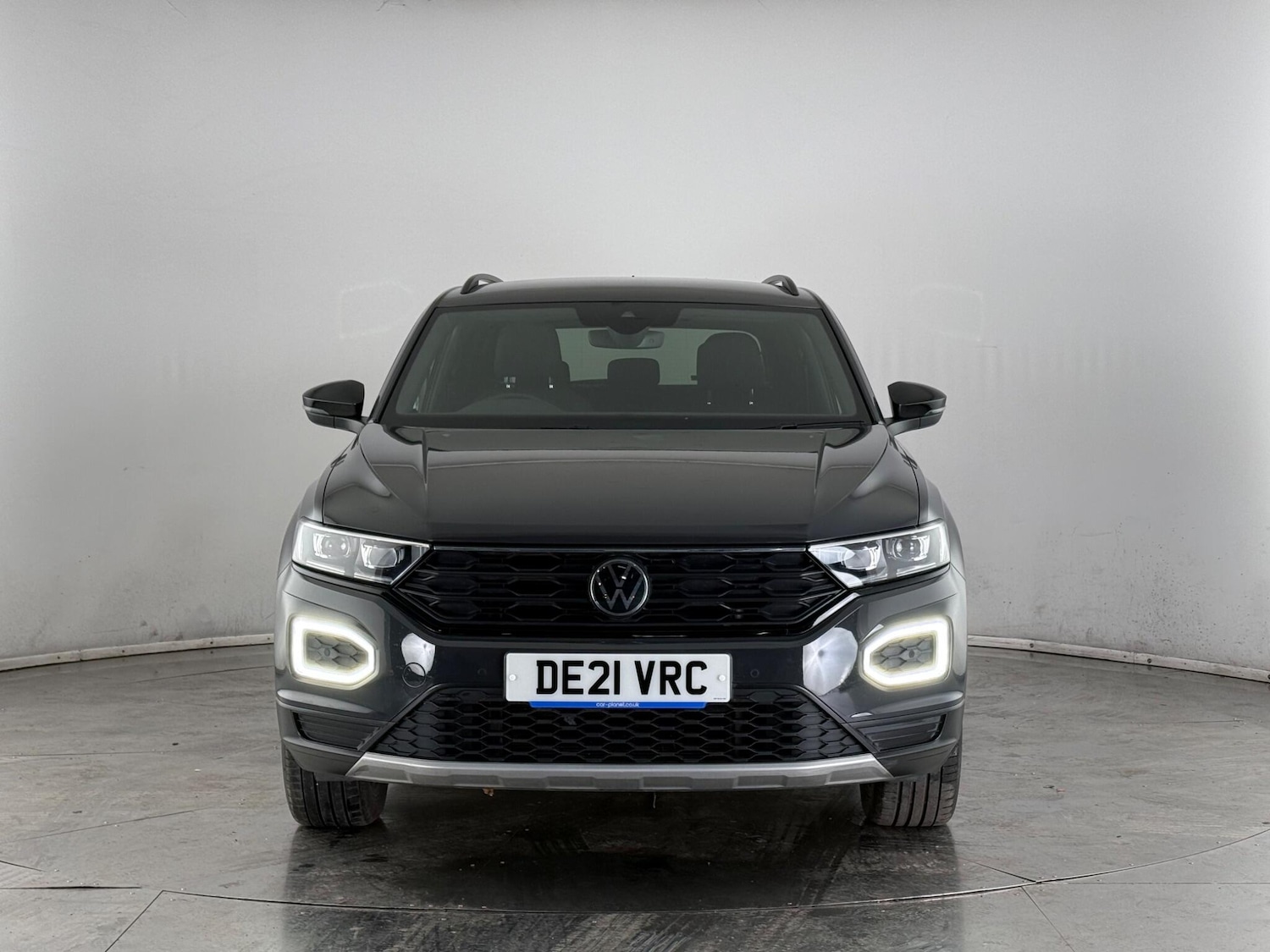 Used Volkswagen T-Roc 2021 for sale - 78185856: Photo 2