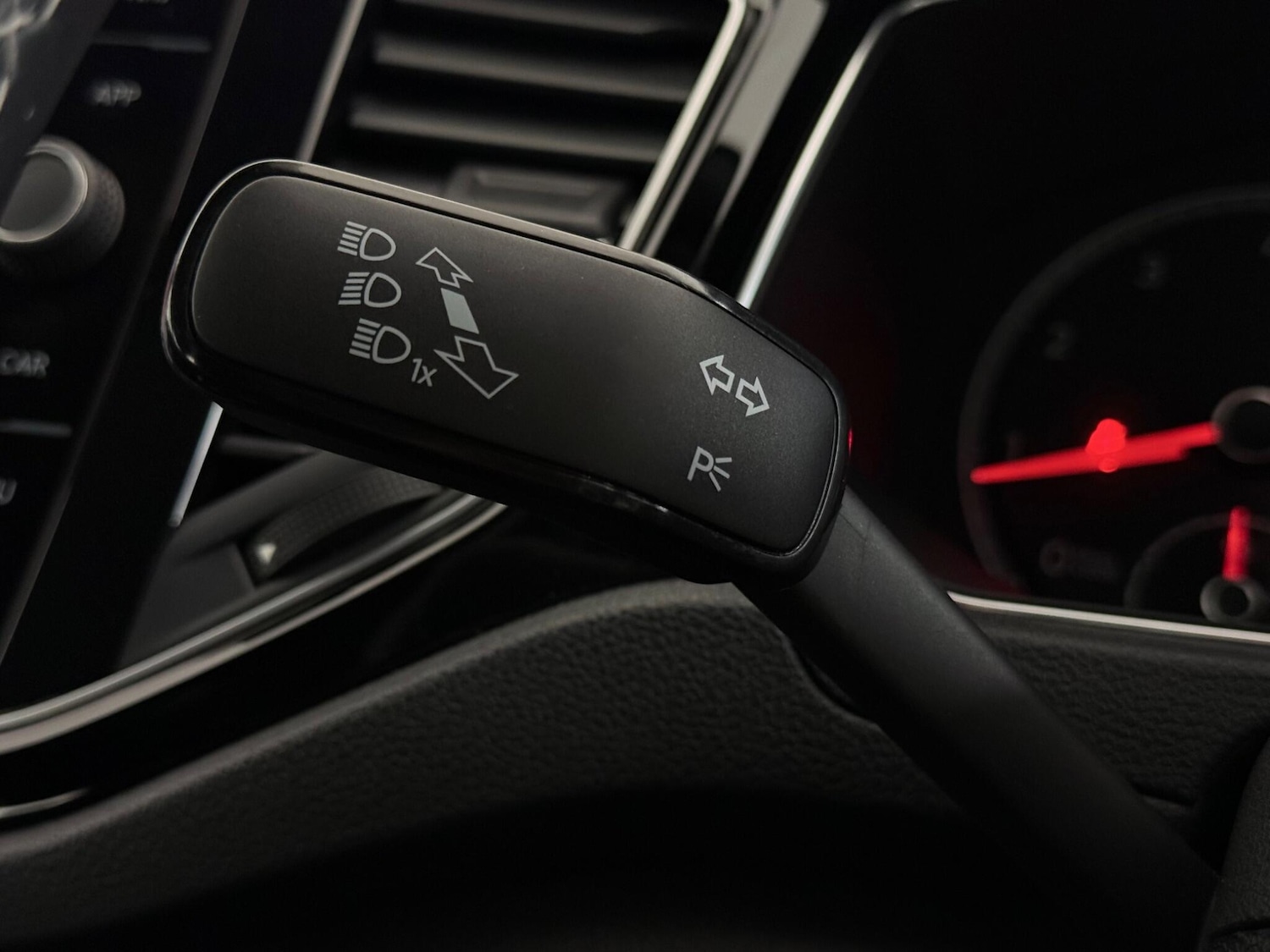 Used Volkswagen T-Roc 2021 for sale - 78185856: Photo 20