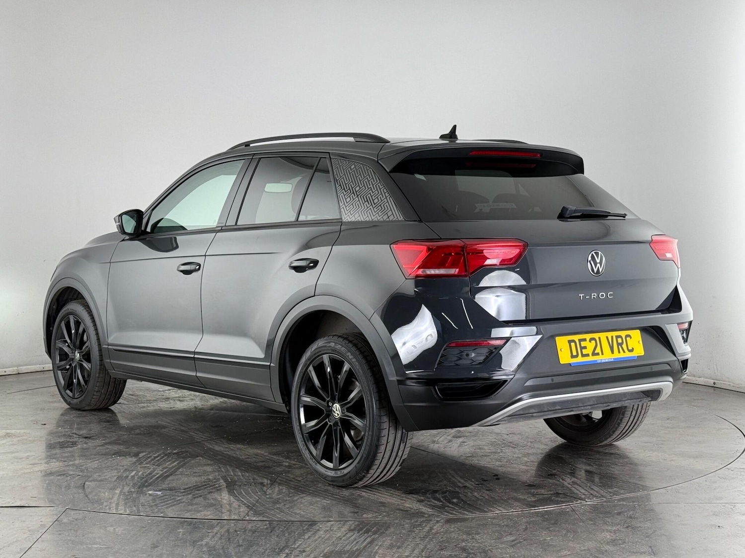 Used Volkswagen T-Roc 2021 for sale - 78185856: Photo 4