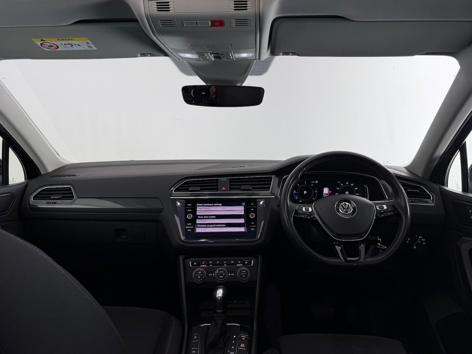 Used Volkswagen Tiguan 2019 for sale - 77054070: Photo 19