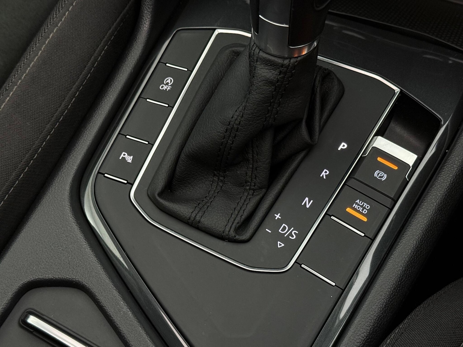 Used Volkswagen Tiguan 2019 for sale - 77054070: Photo 40