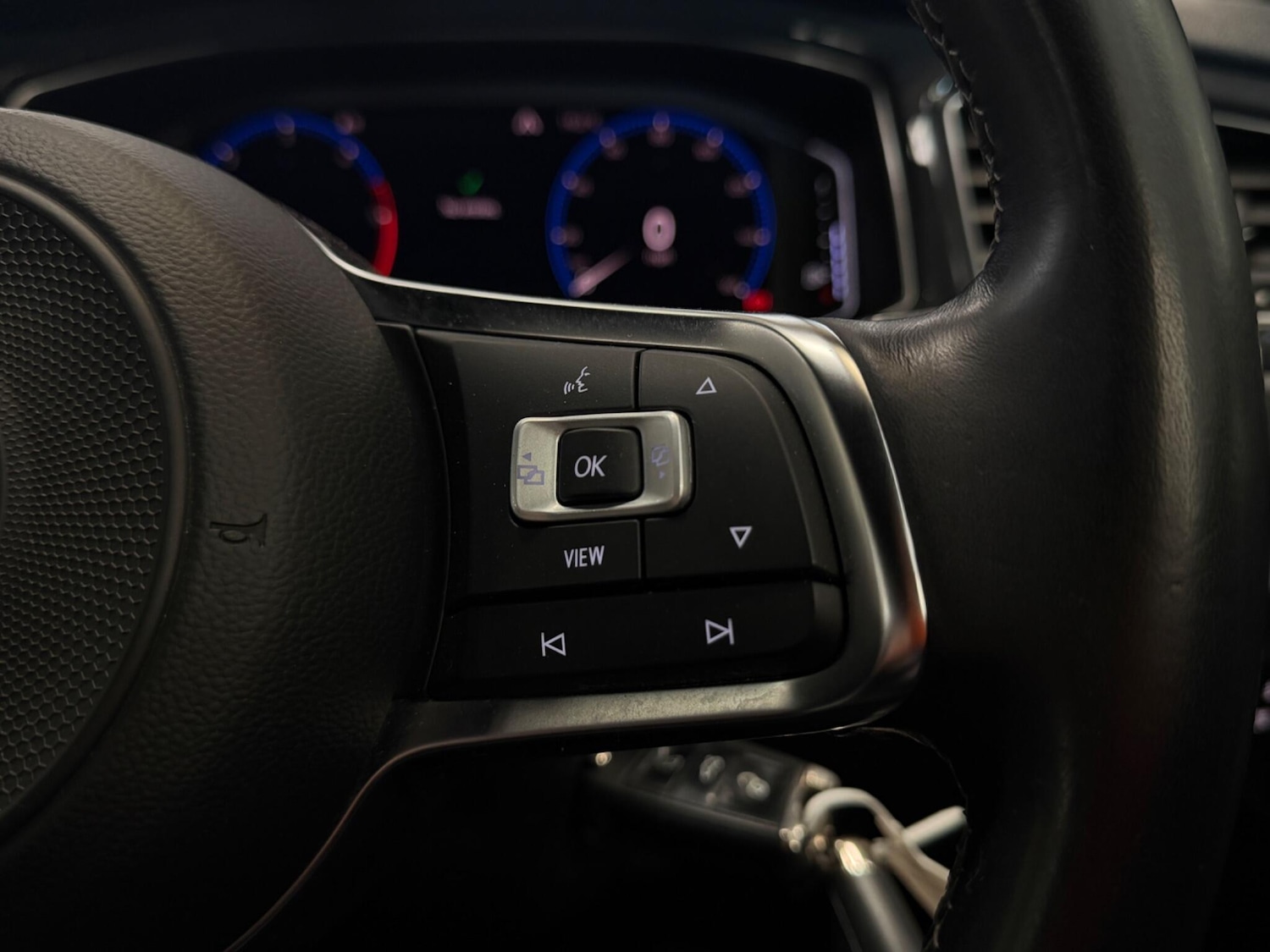 Used Volkswagen T-Roc 2019 for sale - 78157983: Photo 19